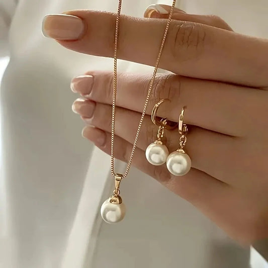 Lustrella Pearl Set