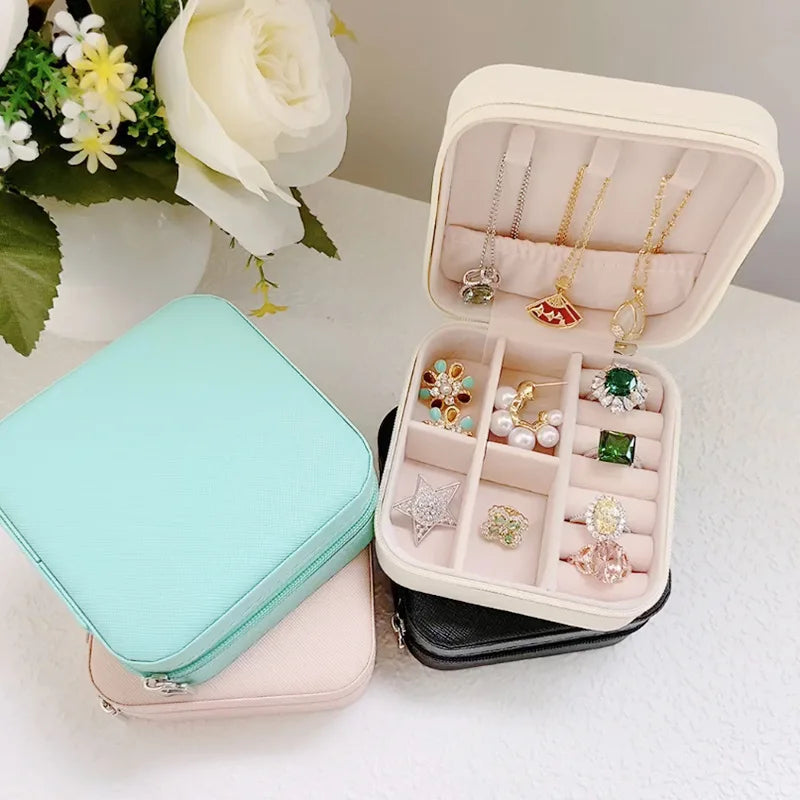 LuxCarry Jewelry Box