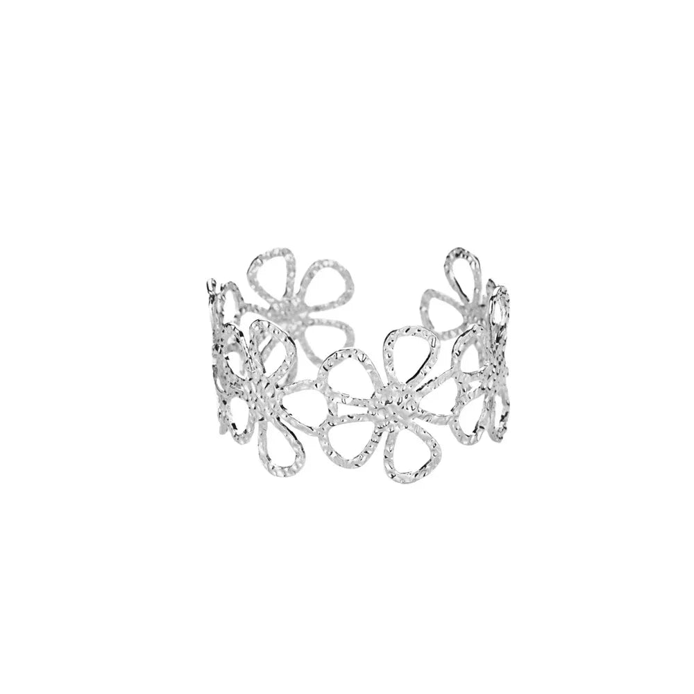 Aurelia Cuff